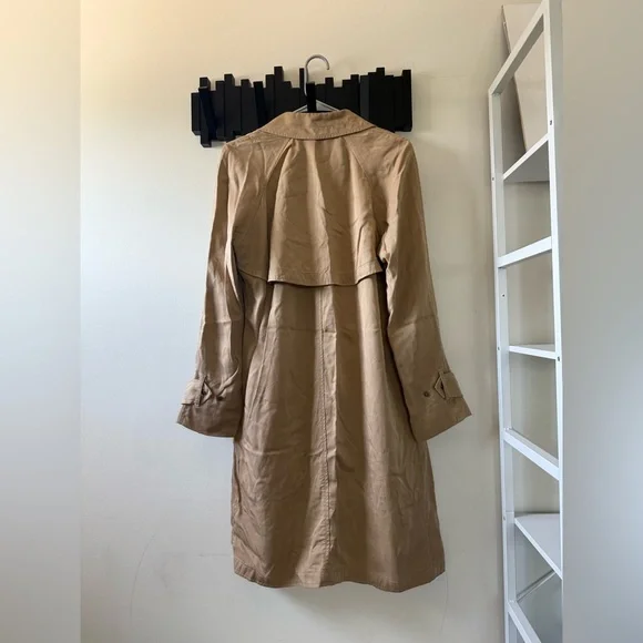 Aritzia Babaton Lawson Beige Tan Trench Coat Sz M 100% Lyocell - Picture 4 of 15